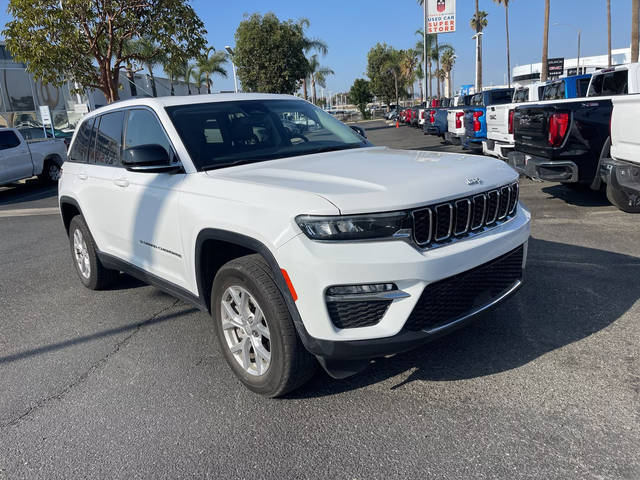 2023 Jeep Grand Cherokee Limited RWD photo