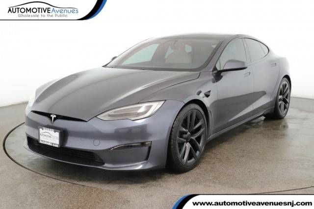 2021 Tesla Model S Plaid AWD photo