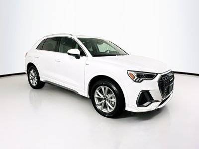 2023 Audi Q3 S line Premium AWD photo