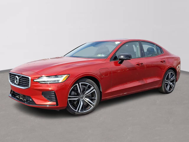 2019 Volvo S60 R-Design AWD photo