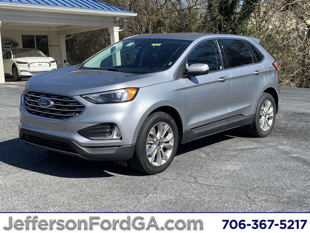 2022 Ford Edge Titanium AWD photo