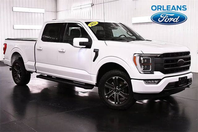 2021 Ford  LARIAT 4WD photo