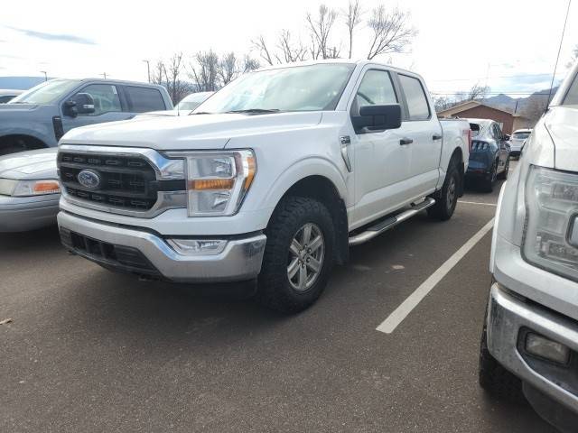 2021 Ford  XLT 4WD photo