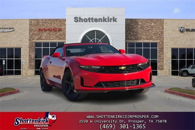 2023 Chevrolet Camaro 1LT RWD photo