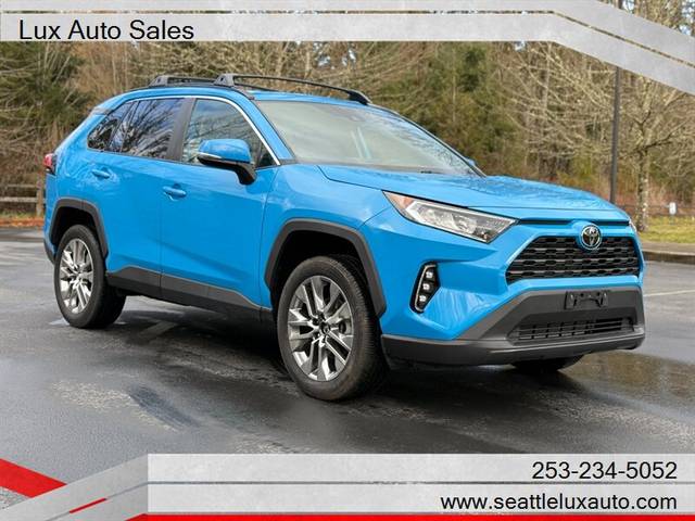 2020 Toyota RAV4 XLE Premium AWD photo