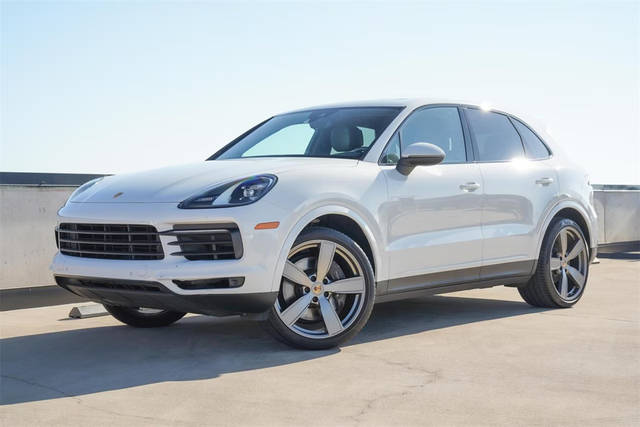 2021 Porsche Cayenne  AWD photo