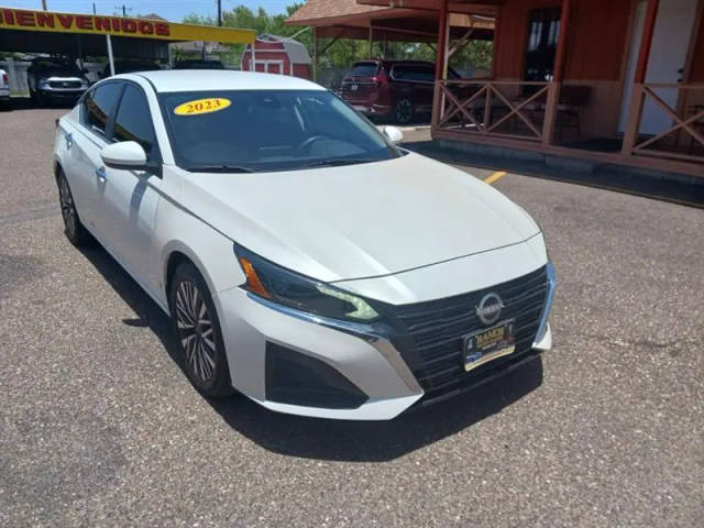 2023 Nissan Altima 2.5 SV FWD photo