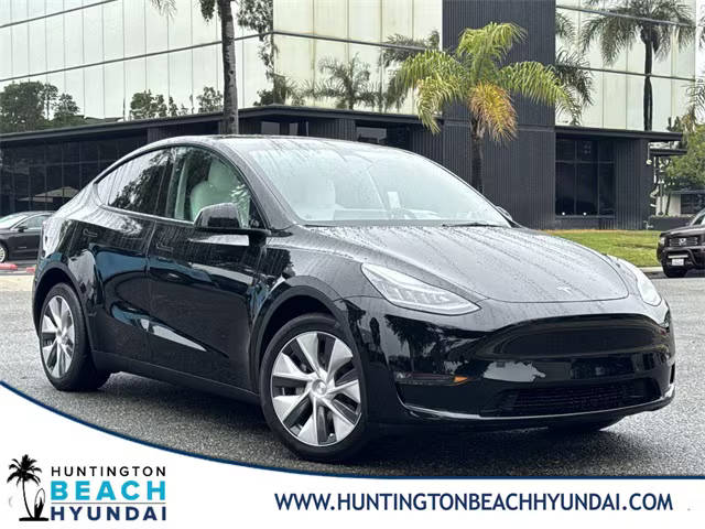 2021 Tesla Model Y Long Range AWD photo