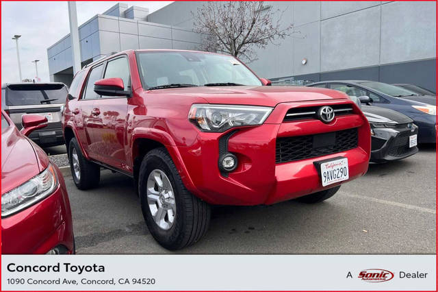 2022 Toyota 4Runner SR5 RWD photo