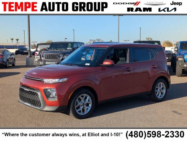 2022 Kia Soul LX FWD photo