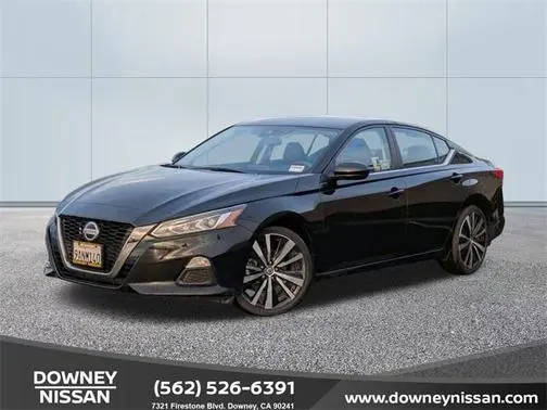 2022 Nissan Altima 2.5 SR FWD photo