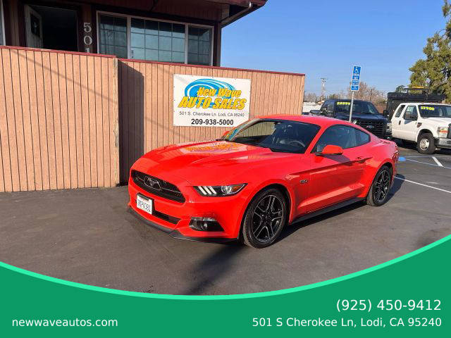 2015 Ford Mustang GT Premium RWD photo