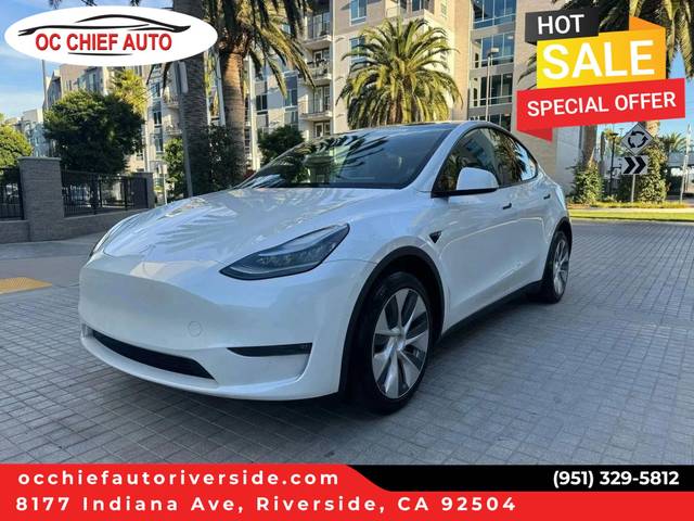 2022 Tesla Model Y Long Range AWD photo