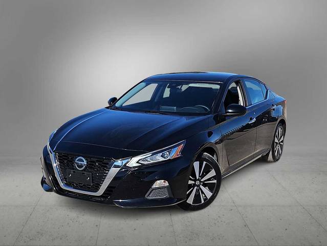 2022 Nissan Altima 2.5 SV FWD photo