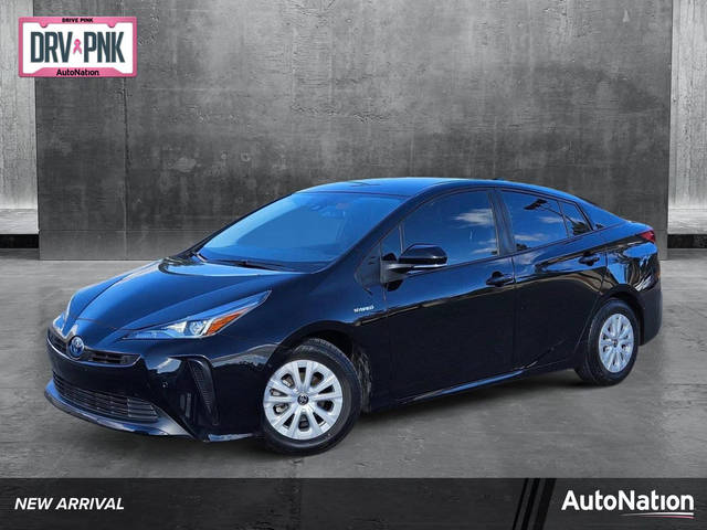 2022 Toyota Prius LE FWD photo