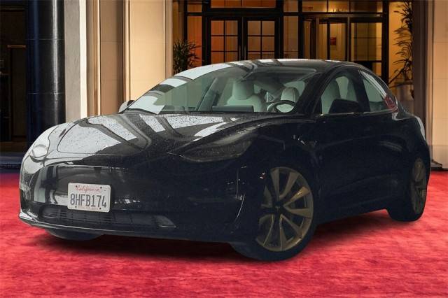 2018 Tesla Model 3  AWD photo