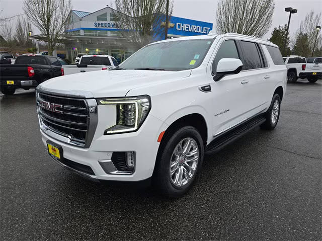 2022 GMC Yukon XL SLT 4WD photo