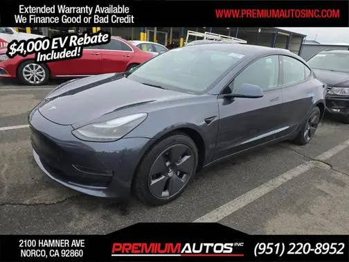 2022 Tesla Model 3  RWD photo