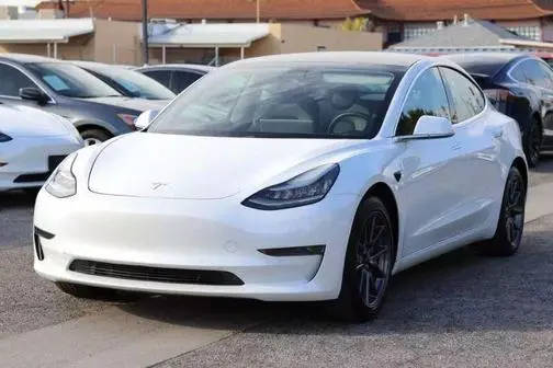 2020 Tesla Model 3 Standard Range Plus RWD photo