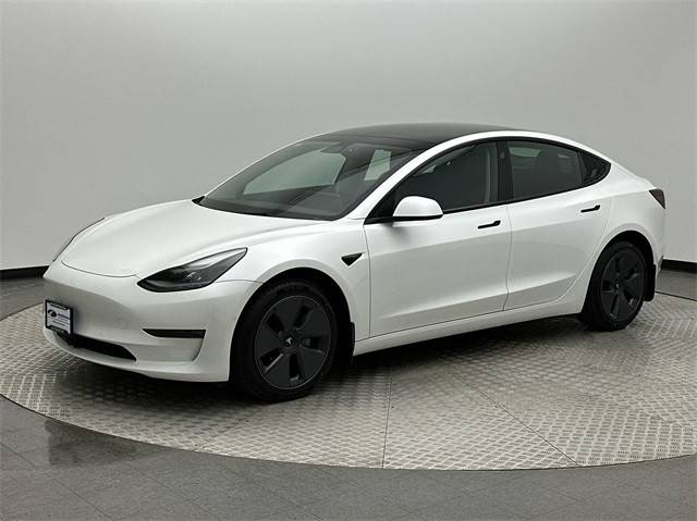 2022 Tesla Model 3 Long Range AWD photo