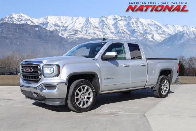 2016 GMC Sierra 1500 SLE 4WD photo