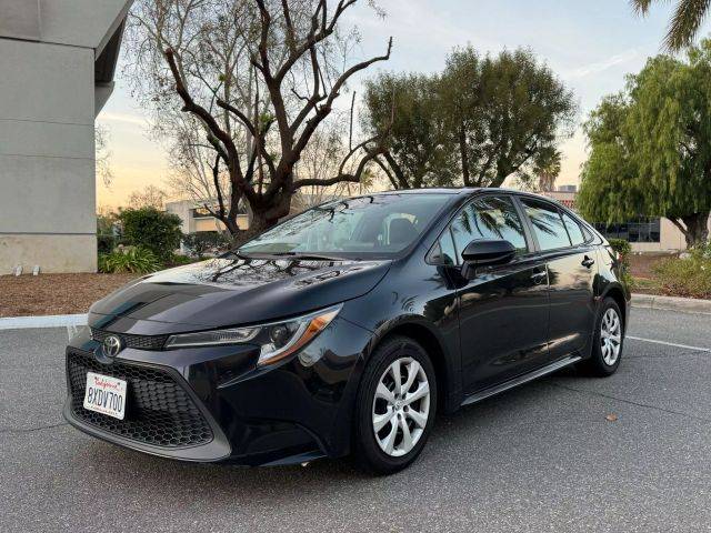 2022 Toyota Corolla LE FWD photo