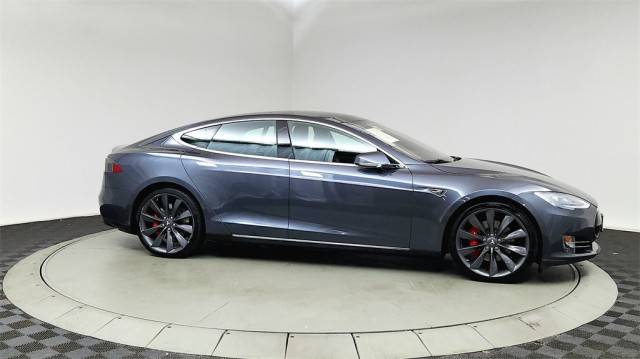 2015 Tesla Model S P85D AWD photo
