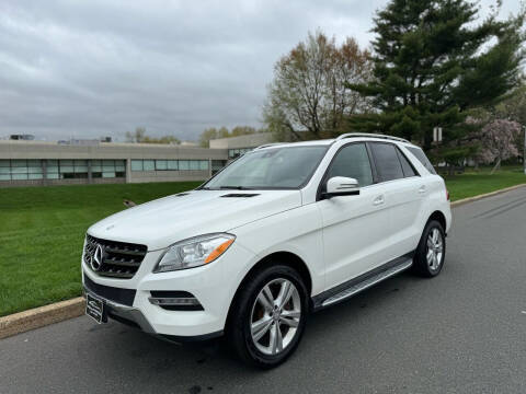 2015 Mercedes-Benz M-Class ML 350 AWD photo