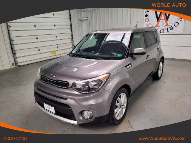 2018 Kia Soul + FWD photo