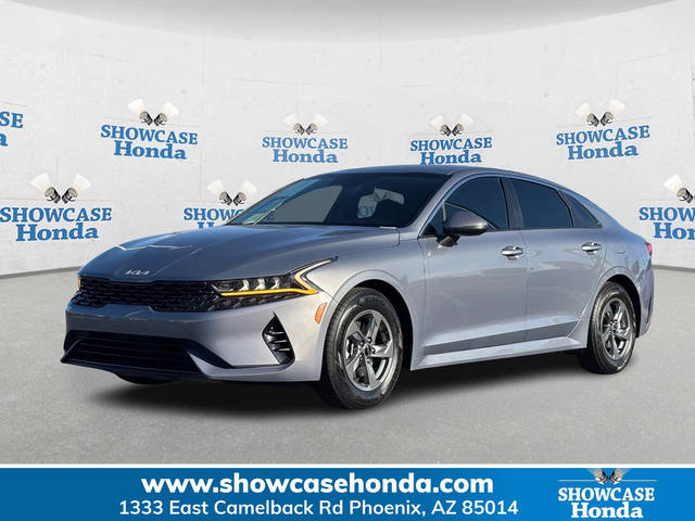 2022 Kia K5 LXS FWD photo