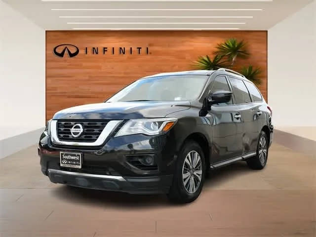 2020 Nissan Pathfinder S FWD photo