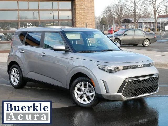 2023 Kia Soul LX FWD photo