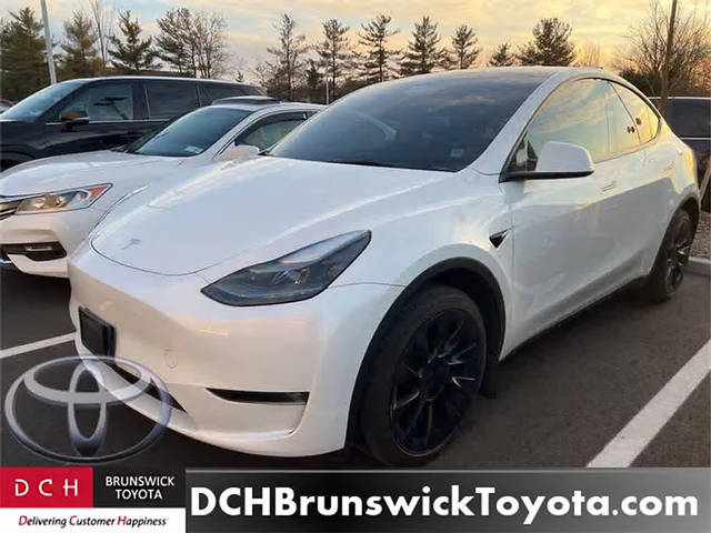 2023 Tesla Model Y Long Range AWD photo