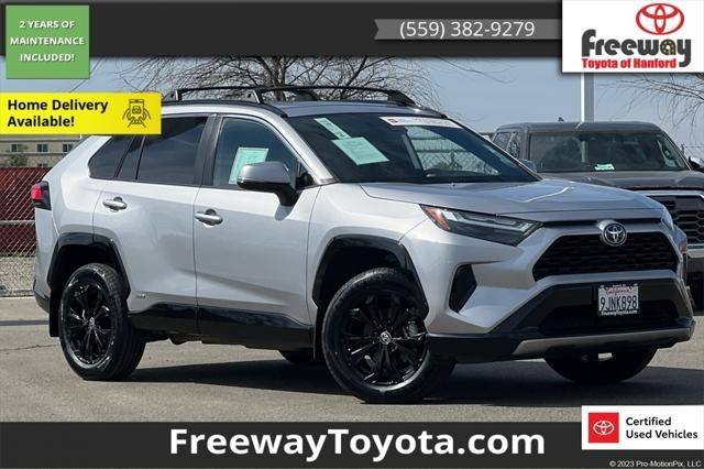 2022 Toyota RAV4 Hybrid SE AWD photo