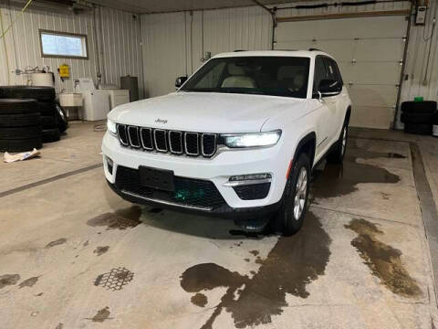 2023 Jeep Grand Cherokee Limited 4WD photo