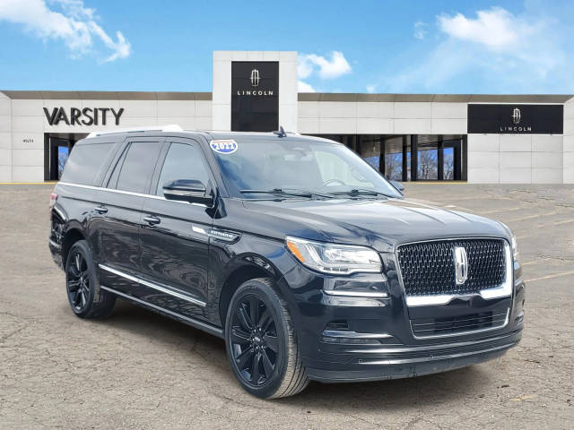 2022 Lincoln Navigator L Reserve 4WD photo