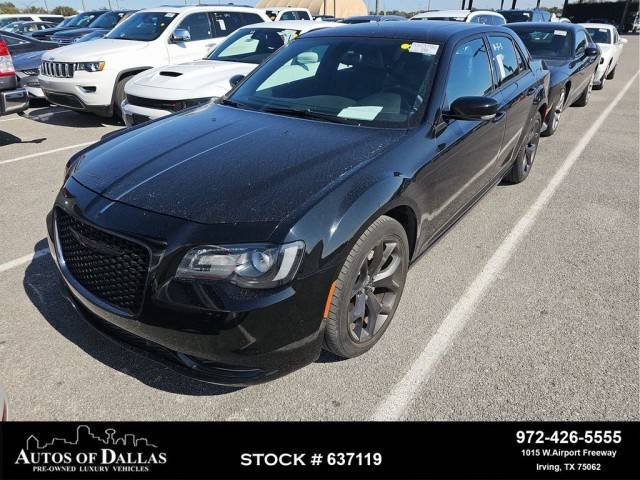 2023 Chrysler 300 300S RWD photo