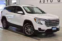 2023 GMC Terrain SLT AWD photo