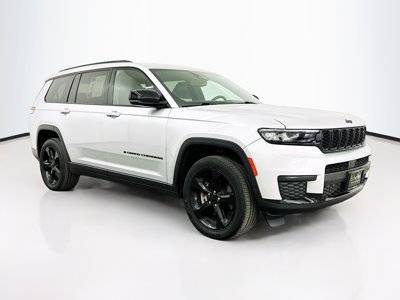 2021 Jeep Grand Cherokee L Altitude 4WD photo