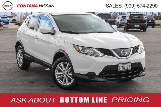 2018 Nissan Rogue Sport S FWD photo