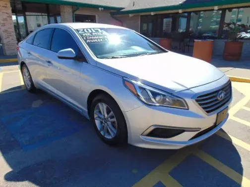2017 Hyundai Sonata SE FWD photo