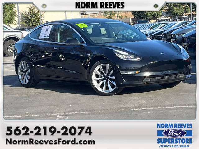 2019 Tesla Model 3 Standard Range Plus RWD photo