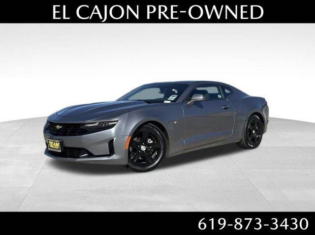 2022 Chevrolet Camaro 1LT RWD photo