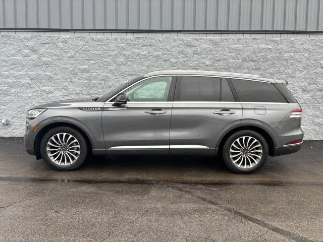 2022 Lincoln Aviator Standard RWD photo