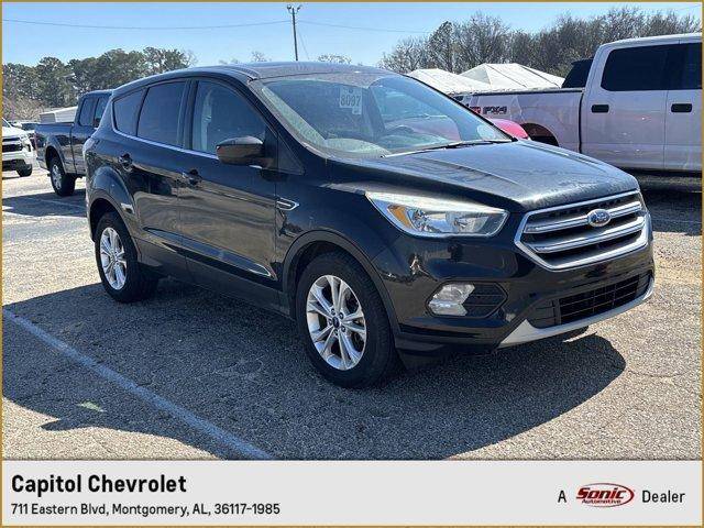 2017 Ford Escape SE FWD photo