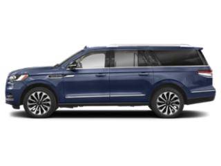 2022 Lincoln Navigator L Standard 4WD photo