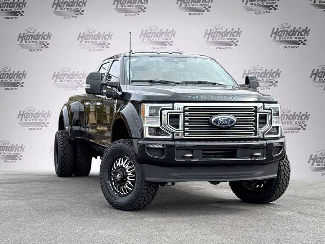 2022 Ford F-450 Super Duty Limited 4WD photo