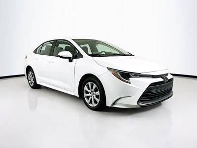 2023 Toyota Corolla LE FWD photo