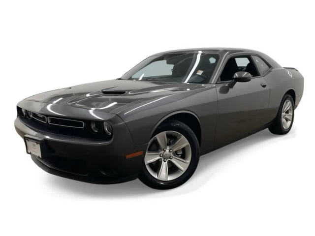 2023 Dodge Challenger SXT RWD photo