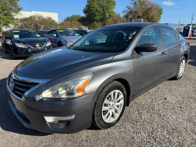 2015 Nissan Altima 2.5 S FWD photo